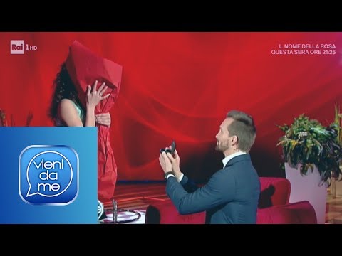 La proposta di matrimonio in diretta di Dino a Vera - Vieni da me 18/03/2019