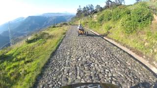 preview picture of video 'carrera de coches pimampiro mayo - 24 - 2014 ( zona cero discotecka )'