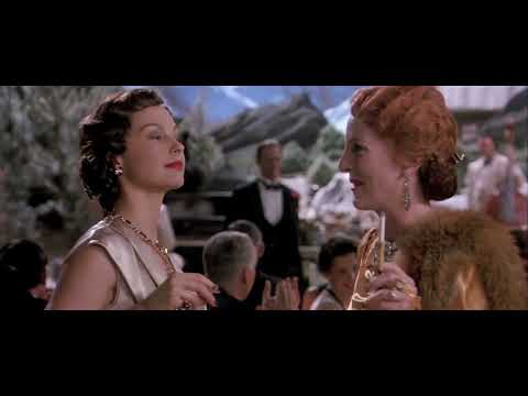 De-Lovely (2004) official trailer frame with Kevin Kline as Cole Porter and Ashley Judd as Linda, setting the film’s songbook-biopic tone