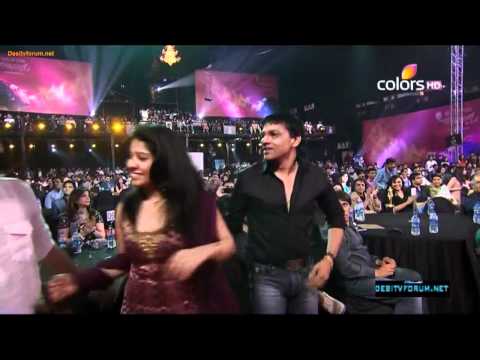 Sunidhi Chauhan - Best Singer (Female) - Mirchi Music Awards 2011 - HD