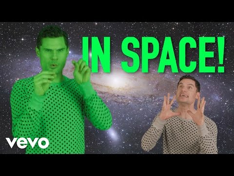 High Fives: Videos in Space (Ariana Grande, Katy Perry, Miley Cyrus, Kanye West, Future...