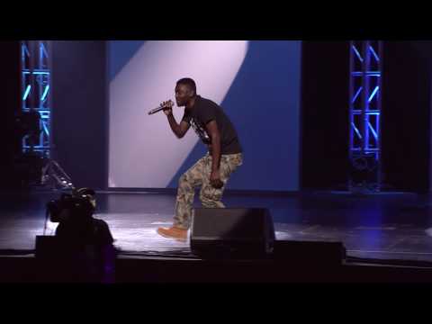 B Flow represents Africa in Hollwood & mesmerizes Dolby Theatre, home of the Oscars