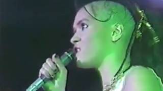 I Want Candy - Bow Wow Wow Live 1982