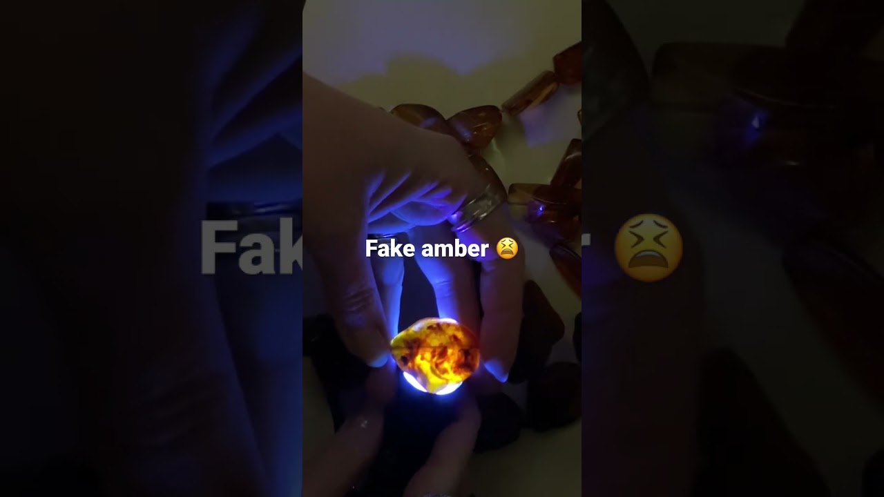 Testing real vs fake amber! #shorts #vintagejewelry #vintagejewellery #thrifting