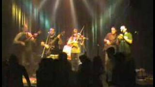 Banshee Celtic Band - Here and there Polka :)
