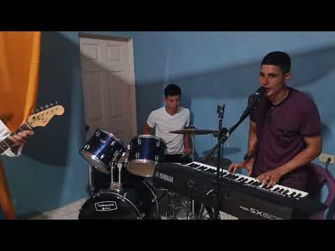 Canto María fue Coronada Coro San Pablo del Roble nueva Arcadia Copan 