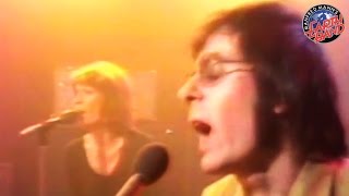 Manfred Mann&#39;s Earth Band - Lies Through The 80s (Official)