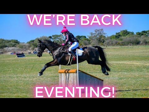 WE'RE BACK EVENTING! | FIRST COMPETITION BACK ON MY TOP HORSE AFTER BABY! || VLOG 178