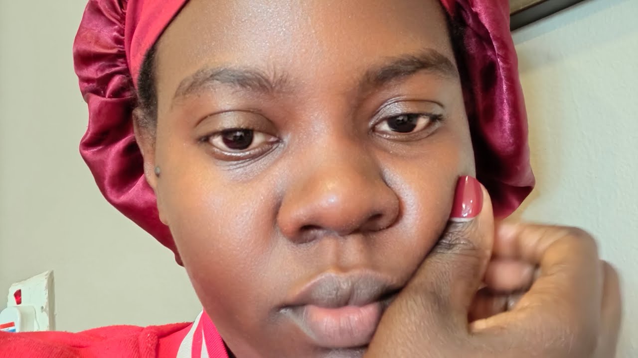 Omusajja bulilwomwegayiliza okumuwa ku mana aba ajja.... 