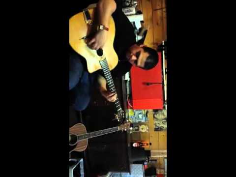 Angelo Brand Nico Weiss Theme There Eyes