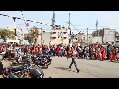 yah Ambala city railway station ke pass yahan under bridge banaa hai pahle railway fatak tha