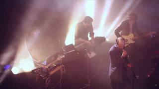 PARIS - Lost In The Future / Live