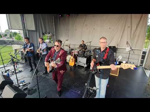 The Starclubbers live at AROTR 2019 - My Back Pages