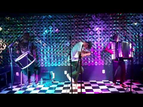 Gustavo Pingo no Clube 106 , Vitória