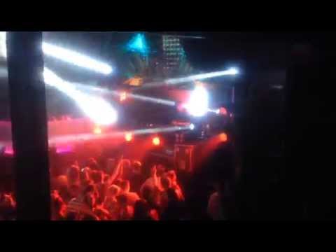 Axwell - Feel The Vibe (Kryder live in Lush!)
