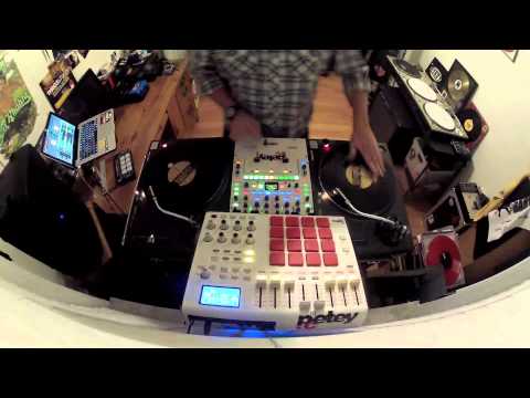 DJ Petey C  - 2015 Red Bull Thre3style Routine