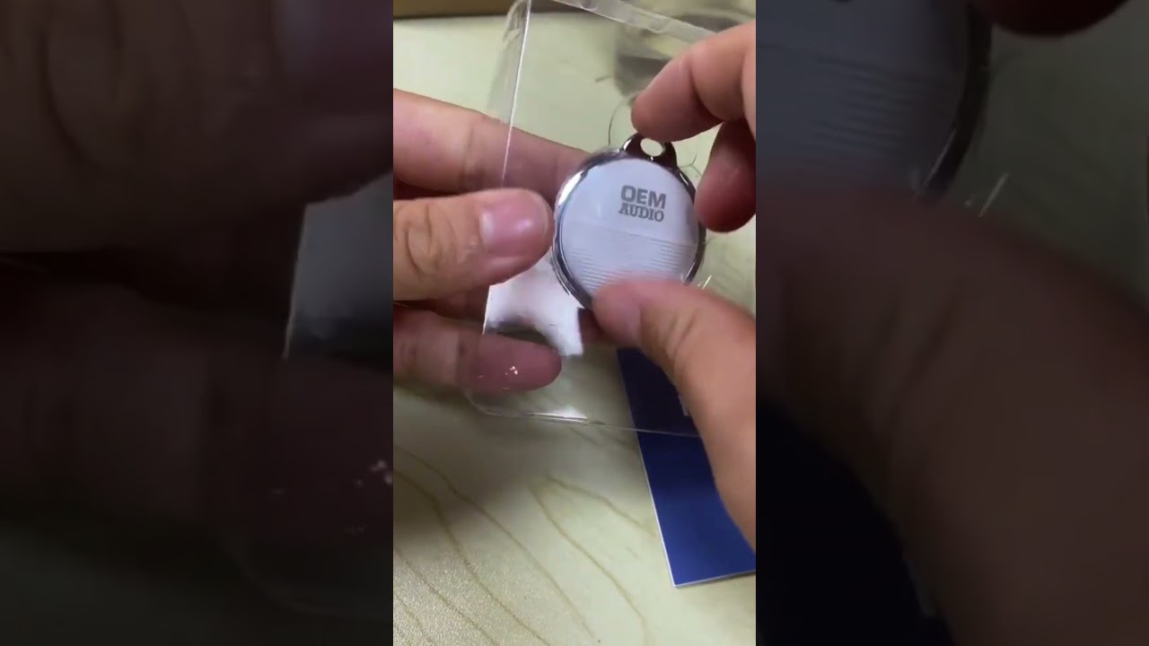 Kiwa Tag - FindMy Compatible Tracker Disc | iPhone