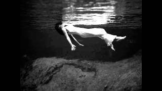 When She Went Swimming - The Red Krayola