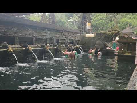 Tirta Empul Temple: Holy Fountain for Clean Themselves Spiritually