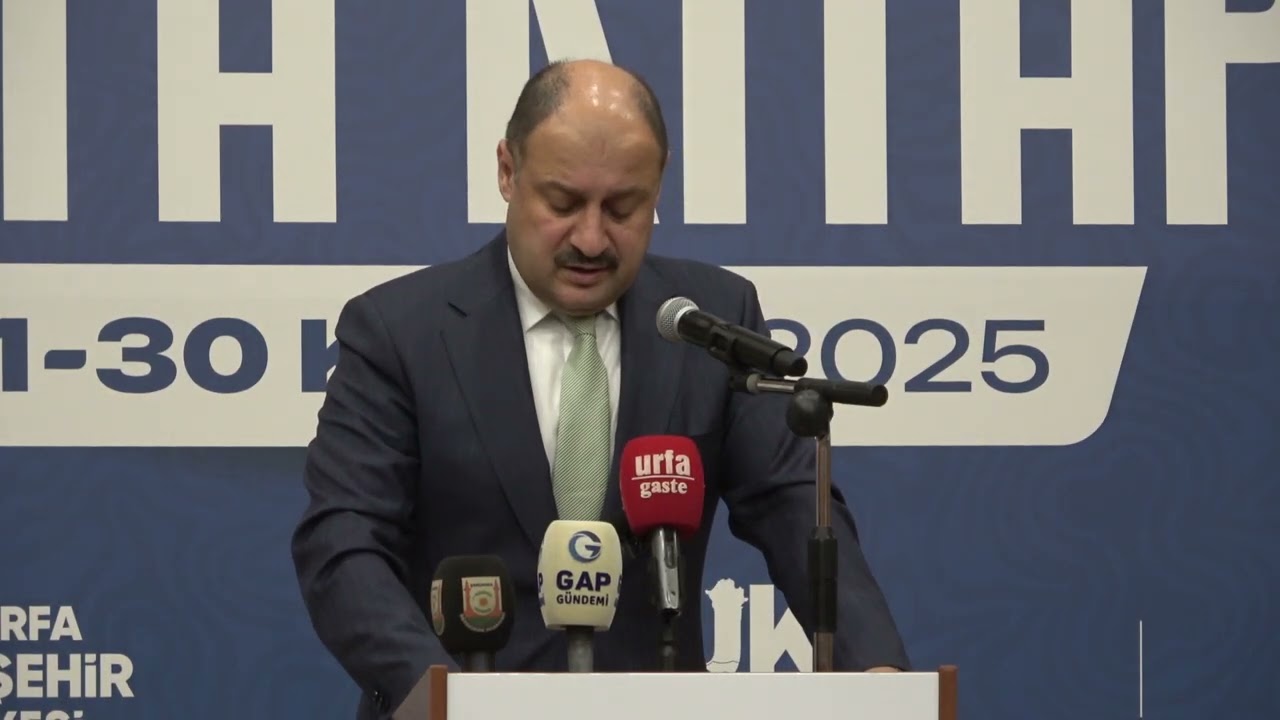 8  ŞANLIURFA KİTAP FUARI KAPILARINI AÇTI