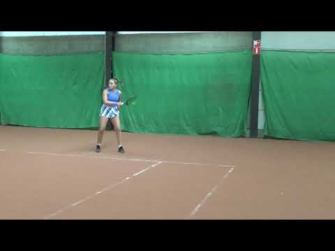 College Tennis USA OverBoarder - Nika Beukers
