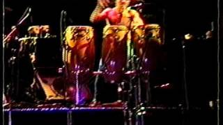 Reppolho com Gilberto Gil - tour Japão 1986 - solo de Timbales e Congas