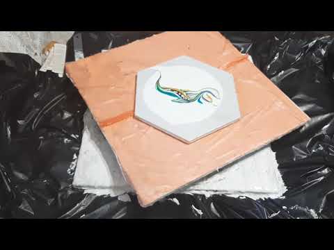 Easy, minimalistic bloom swipe.