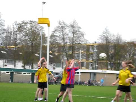 KZ Leiden B4 - Tempo B4