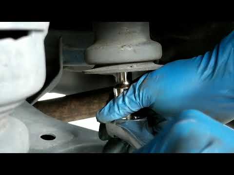 Honda Odyssey 2005-2010 Rear Bumper Stopper Replacement