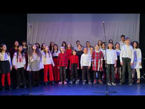 Carmina - We wish you a Merry Christmas / Feliz Navidad