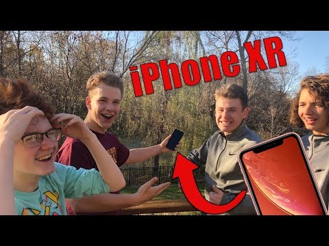iPhone XR Drop Test