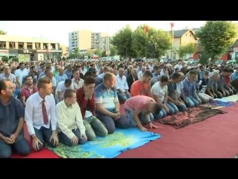 Fitër Bajrami në Ferizaj u fal në shesh, 17 Korrik RTV TEMA 2015