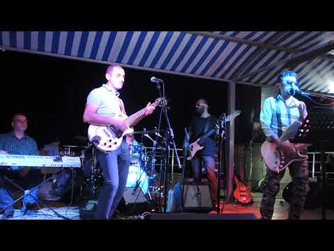 Shushva Band - When Love Comes To Town