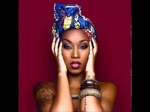 LYLAH Feat. LOLA RAE - MINE - WITH LYRICS