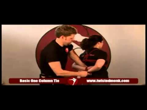 How to tie a basic one column tie with Twisted Monk..