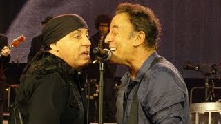 Cynthia - Springsteen - MetLife Stadium - Sept 22, 2012