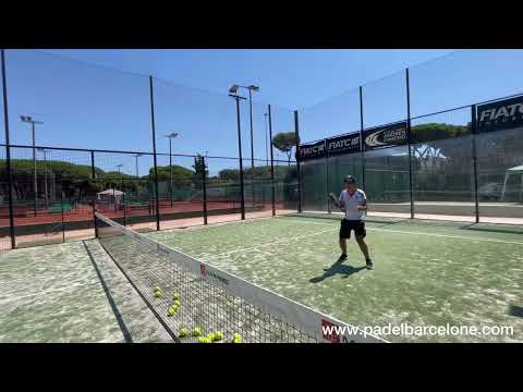 Hakim en stage de padel à Barcelone