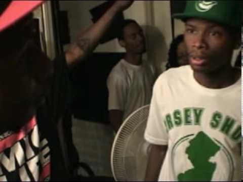 Tu-Kindz vs Hot Spitta