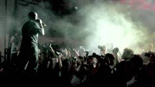 DIDDY(PUFF DADDY) OPENS FOR "LIL B" AND INTRODUCES "THE BASEDGOD" RARE FOOTAGE!!