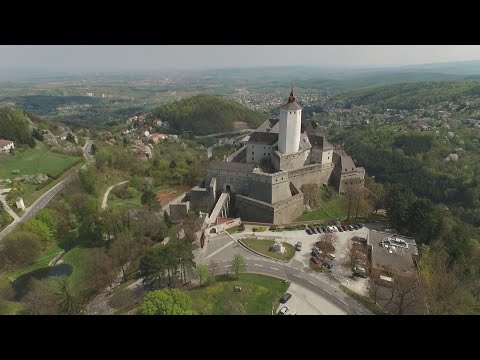 Rozália-hegység – Őrvidék hepehupás határhegye