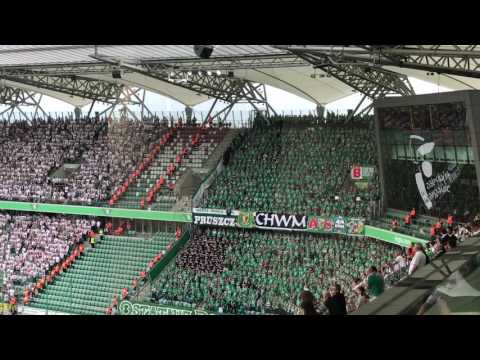 Doping kibiców Lechii Gdańsk na meczu z Legią w Warszawie. 04.06.2017