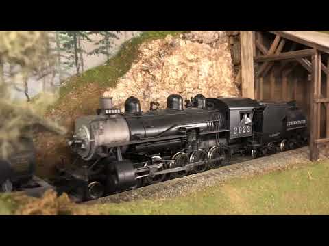Part 35 - Highlights of O scale 4-8-0 steam locomotive action on the US west coast