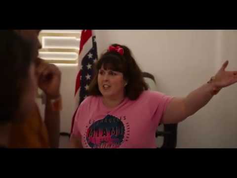 Avenue 5 - Airlock Scene