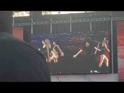 YURI SNSD - INTO YOU | at SMTown in Santiago Chile, Day 1