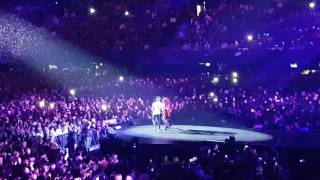 Berget Lewis "Purple Rain" ladies of Soul