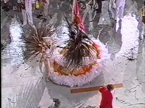 Viradouro 2005 - A Viradouro é Só Sorriso.mpg