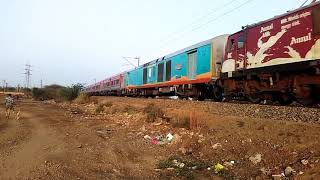 preview picture of video 'Ranthambore Express Indore  to Jodhpur'
