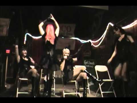 Burlesque Kittens : Purrrlesque!