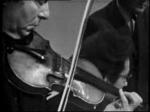 Nathan Milstein plays Beethoven Kreutzer Sonata (3rd Mov.)