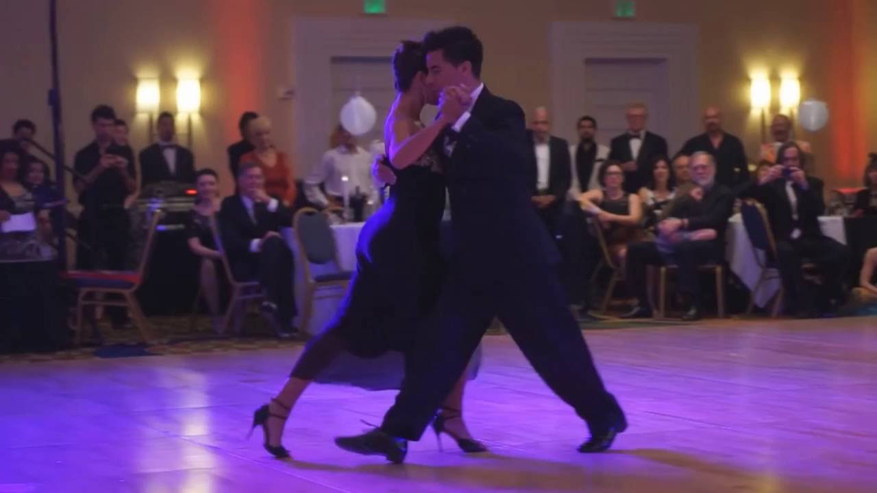 Sebastian Achaval and Roxana Suarez 087